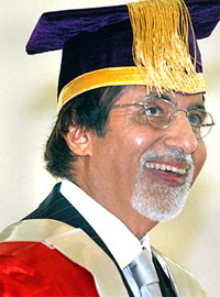 Amitabh to receive doctorate in Brisbane