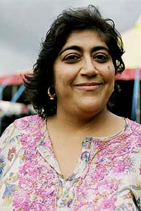 Shah Rukh, Aamir on Gurinder Chadha's wish list