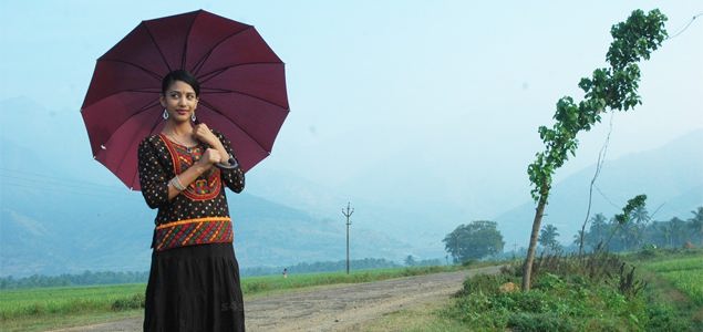 Ennathan Peasuvatho Movie Stills
