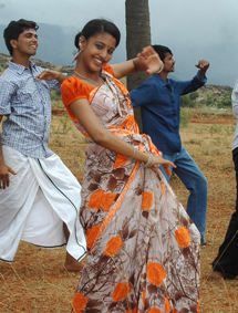 All about Ennathan Peasuvatho