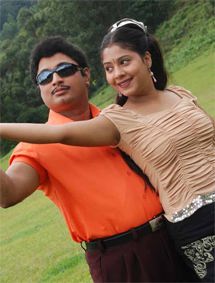 All about Vaaliban Sutrum Ulagam