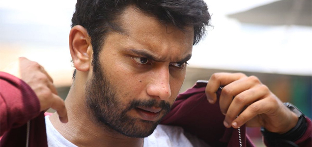 Iravukku Aayiram Kangal - New Stills
