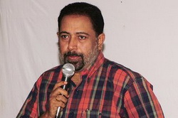 Siby Malayil supports 'T D Dasan Std VI B'