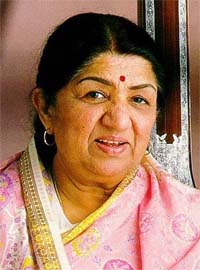 Jagjits voice initially seen not suited for films: Lata