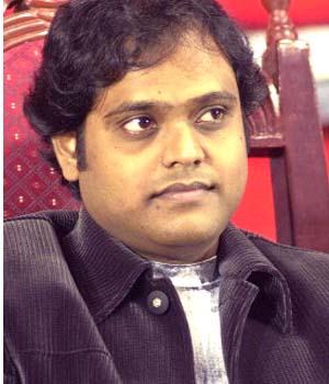 Harris Jayaraj topples Rahman