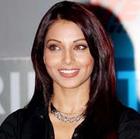 Bipasha wants to go home for Durga Puja  