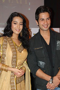 Shahid, Amrita sell Vivah tickets