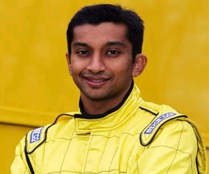 Narain Karthikeyan defends Khushboo
