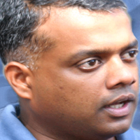 Gauthams Surya starrer  Vaaranam Aayiram  hits the floors