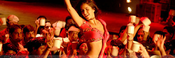 Katrina joins star parade with Sheila ki jawani dance  