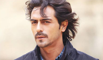 Heroine is a beautiful love story: Arjun Rampal