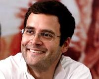 Rahul Gandhi enjoys junior Paswans Hindi film