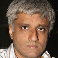 Vikram Bhatt enters 3D world with Haunted  