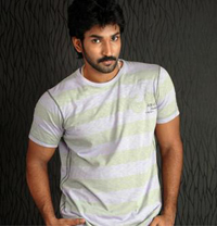 Kochadaiyan casting process continues, Aadi in