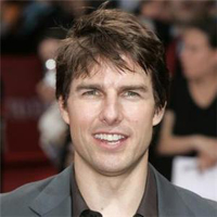 Tom cruises to India on a whirlwind tour