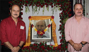 Anupam Kher not mourning his dads death