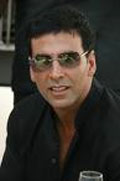 Akshay does a John Travolta in Action Replayy 