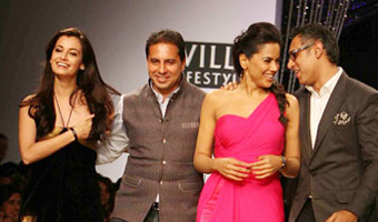 Dia, Sameera cheer for Shantanu Nikhil