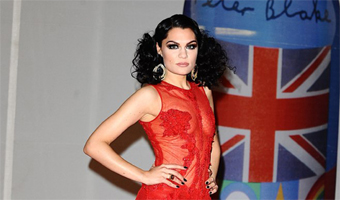 Jessie J flaunts Indian designers gown at Brit Awards