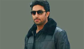 Dont compare Indian awards with Oscars: Abhishek