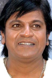 Kannada star Shivaraj Kumar essays 11 roles of legendary dad 