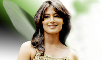 Chitrangada likes clean shaven men