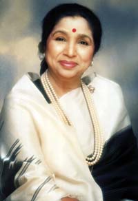 Dum Maro Dum team wants Asha Bhosle for stage shows