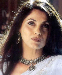 I need good scripts and directors: Dimple Kapadia