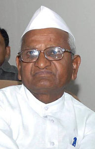 Bollywood extends support to Anna Hazare