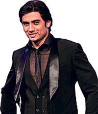 Shiv Pandit ecstatic after landing lead role in Tamil movie