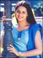 Bhavana steps into Tollywood 