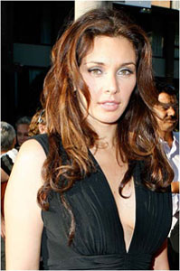 Lisa Ray turns cultural detective for TV show