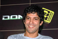 Farhan Akhtar thanks dad for dialogues