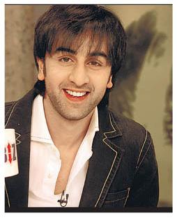 Ranbir plays peacemaker between Jha, Nana  