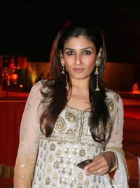 Raveena addicted to D.K. Bose 