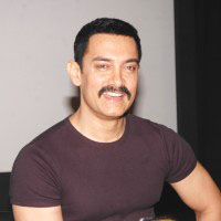 Aamir Khan plans campaign against child malnutrition