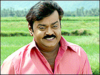 Vijaykanth set to play MGR