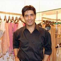 Manish Malhotra brings curtains down on LFW in style