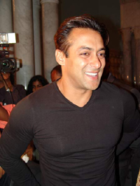 Salman Khan heading to US for treatment