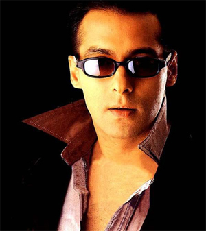 Vipul Shah halts all publicity for Salman Khan 