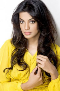 Walking on ramp has become a cliche: Mugdha Godse