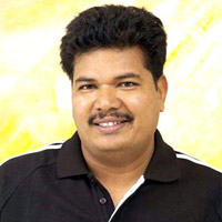 Robot makes my wild imagination come true: Shankar  