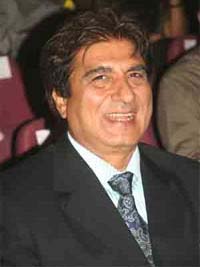 Raj Babbar felicitated for Bodyguard success