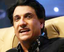 Shiamak choreographs song for his students film