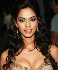 Mallika Sherawat makes singing debut with Hisss