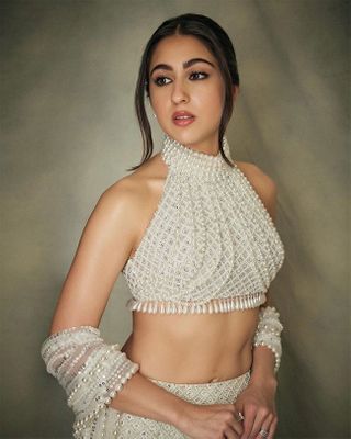 Sara Ali Khan Pictures