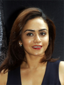 Amruta Khanvilkar