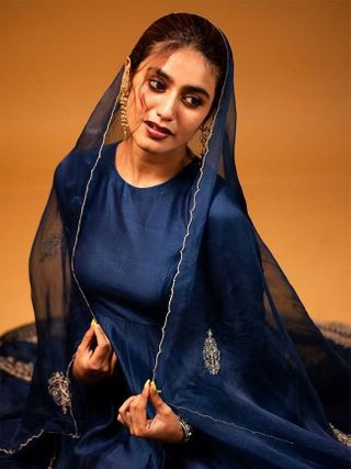 Priya Prakash Varrier Pictures