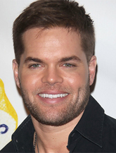 Wes Chatham in Broken Horses