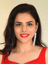 Kriti Garg in Raahu